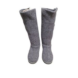 UGG Women's Tall Gray Knit Button Boots Size 7 Durable & Stylish